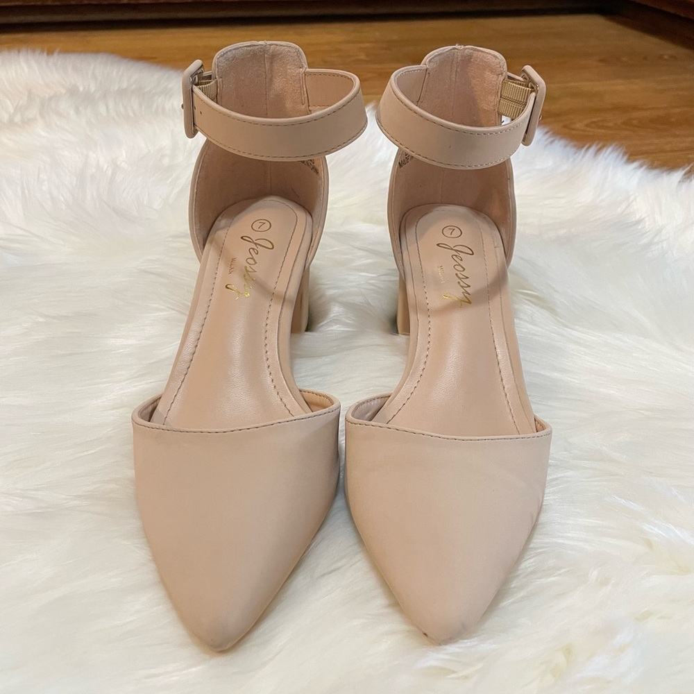 Jeossy Millan Women Heels In Nude Size 7